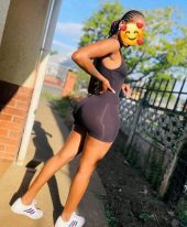 Vee. Sexy in Kakamega